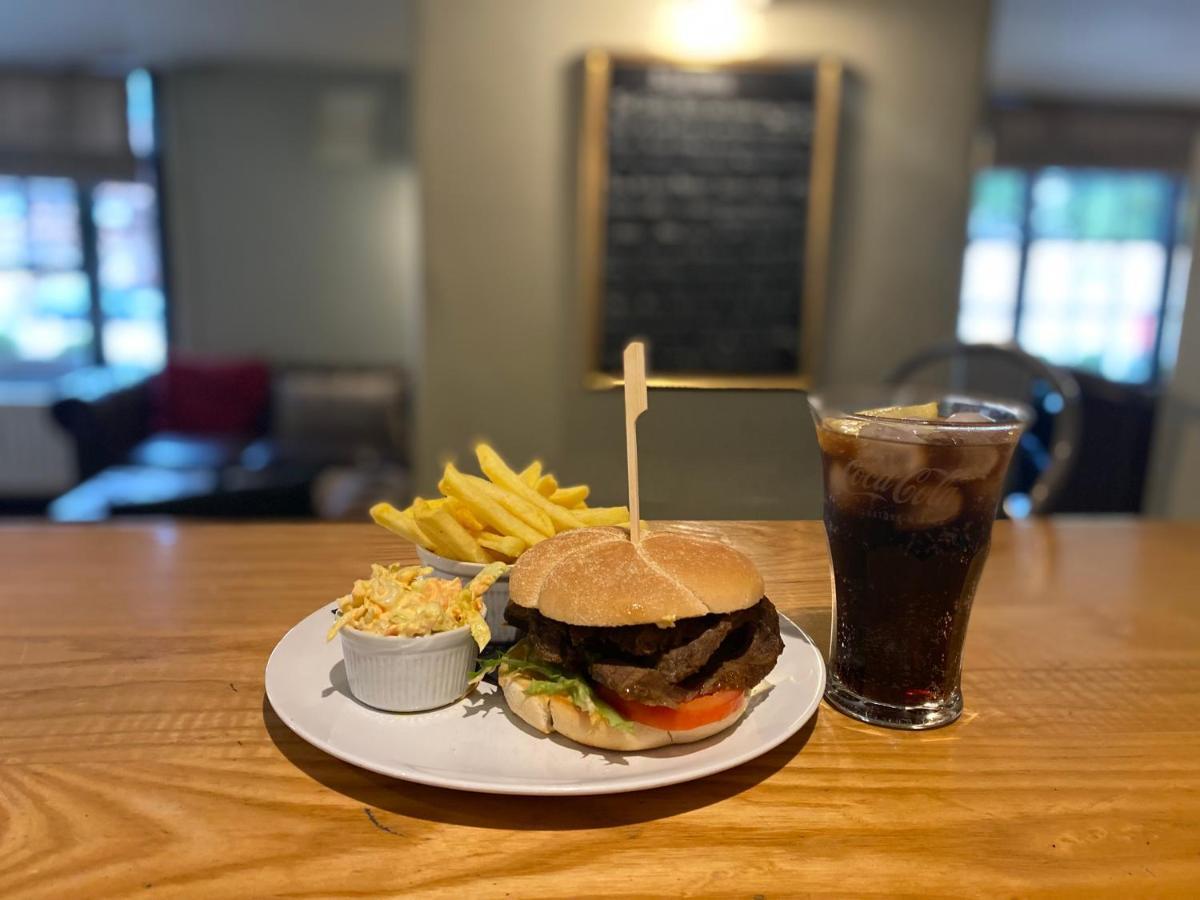 The Dukes Hotel Leighton Buzzard Kültér fotó